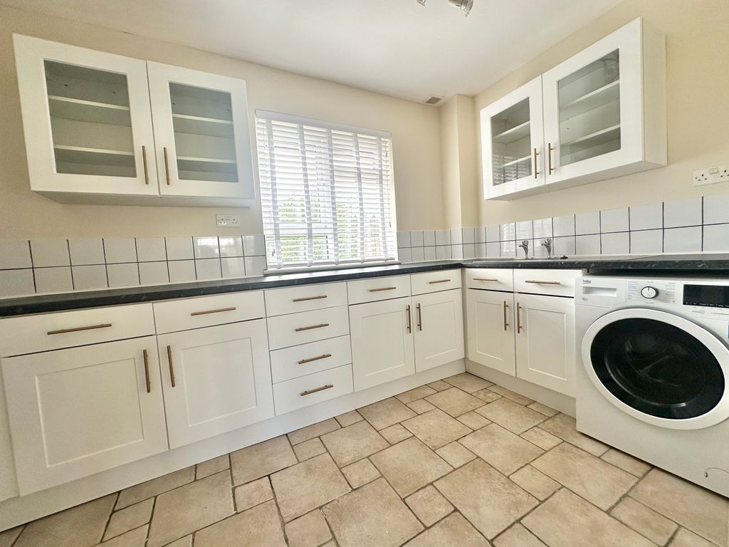 Property photo 2 of 10 Img_6968