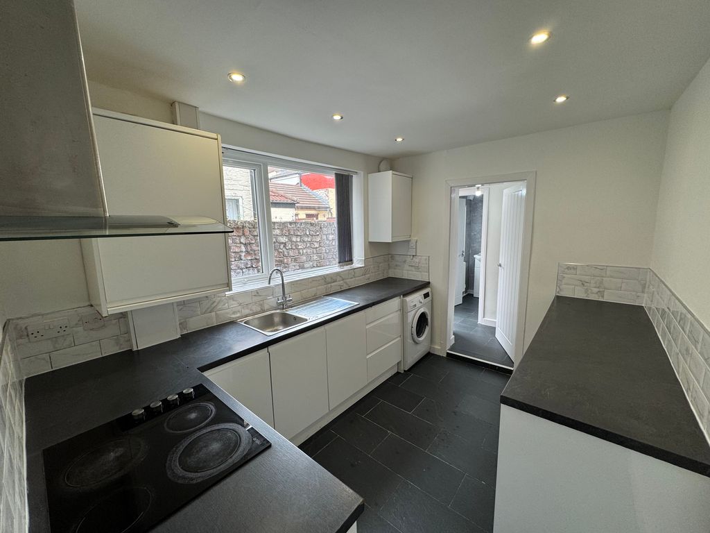 Property photo 1 of 16 Kitchen