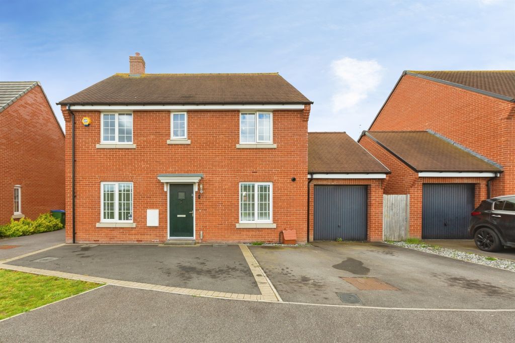 Property photo 1 of 18