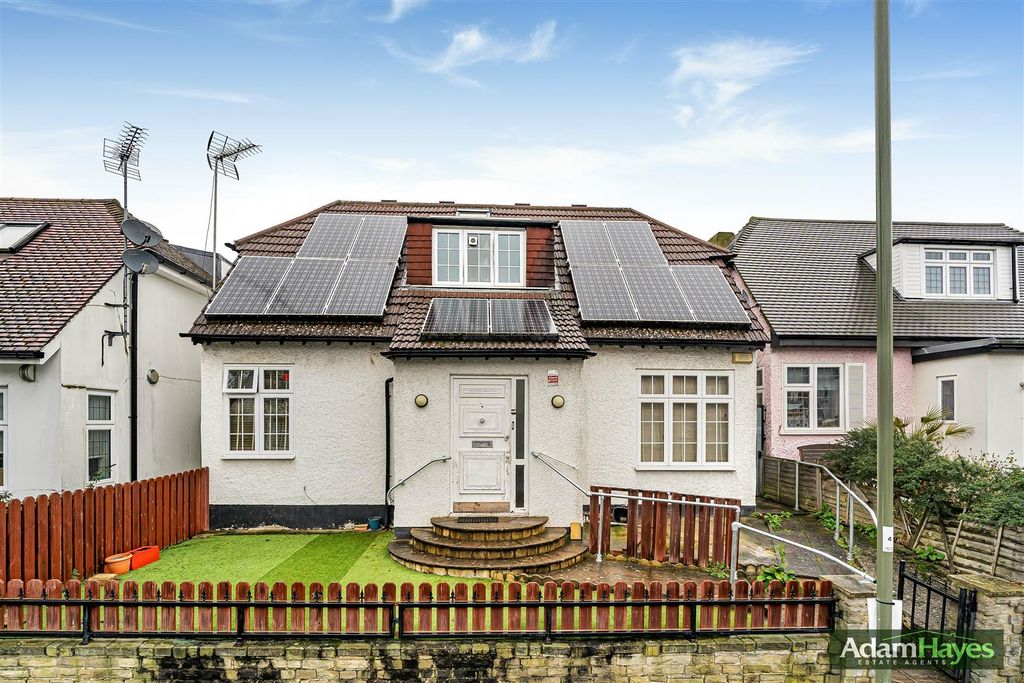 Property photo 1 of 37 36_72746_Watermarked.Jpg