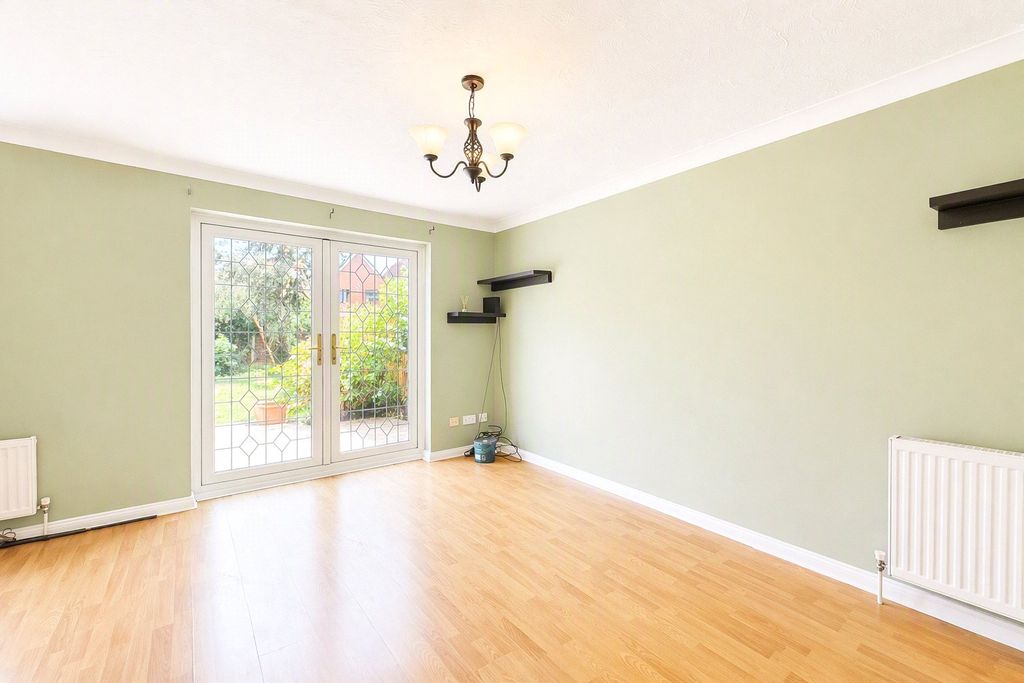 Property photo 3 of 17 Picture No. 54