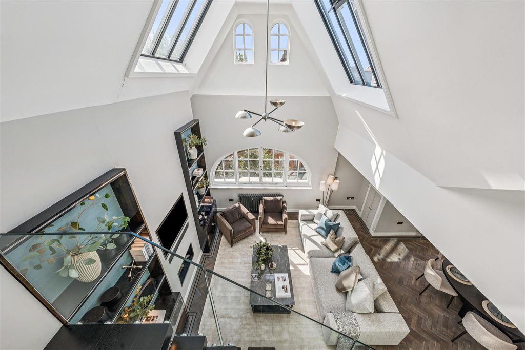 Property photo 2 of 16 7.Jpg