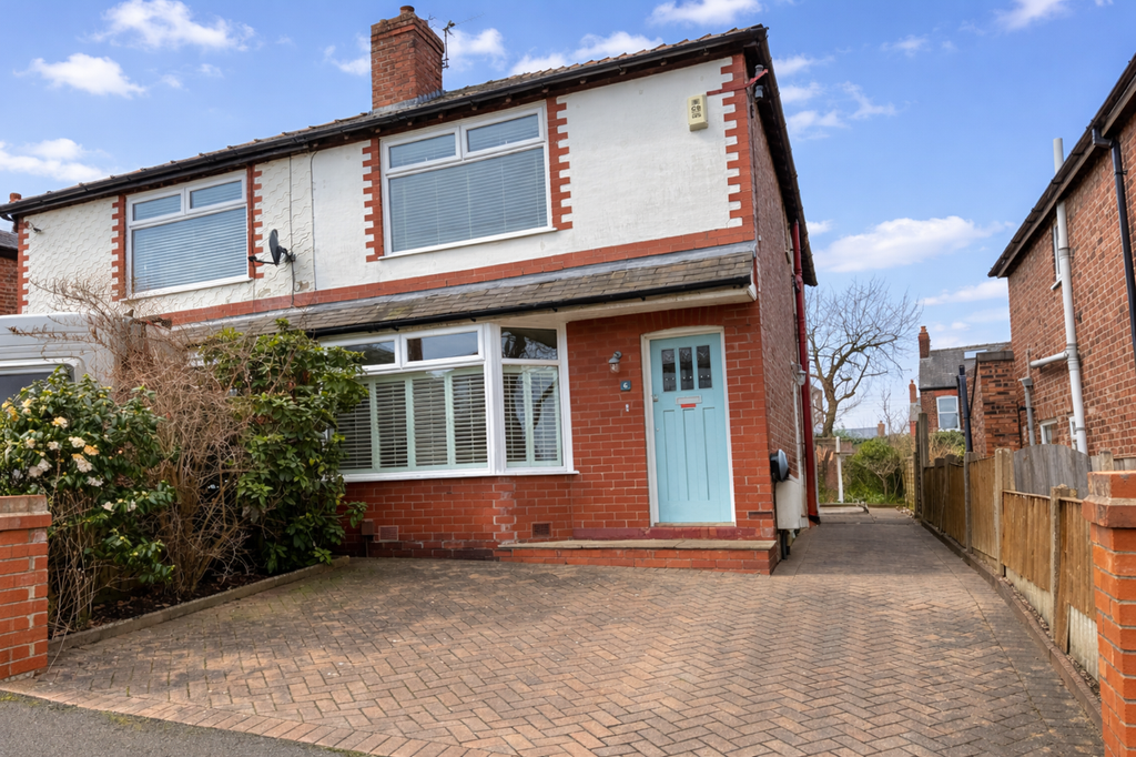 Property photo 1 of 14