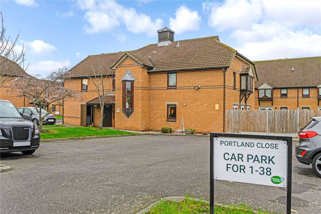 Property photo 1 of 11 External