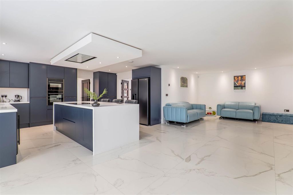 Property photo 2 of 42 Kitchen/Dining/Family Room