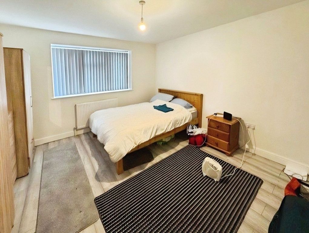 Property photo 3 of 17 Picture No. 20