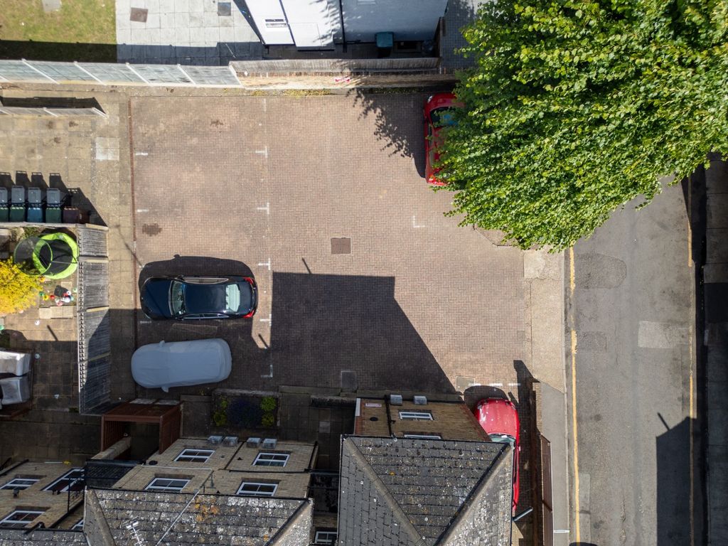 Property photo 3 of 15 2876033