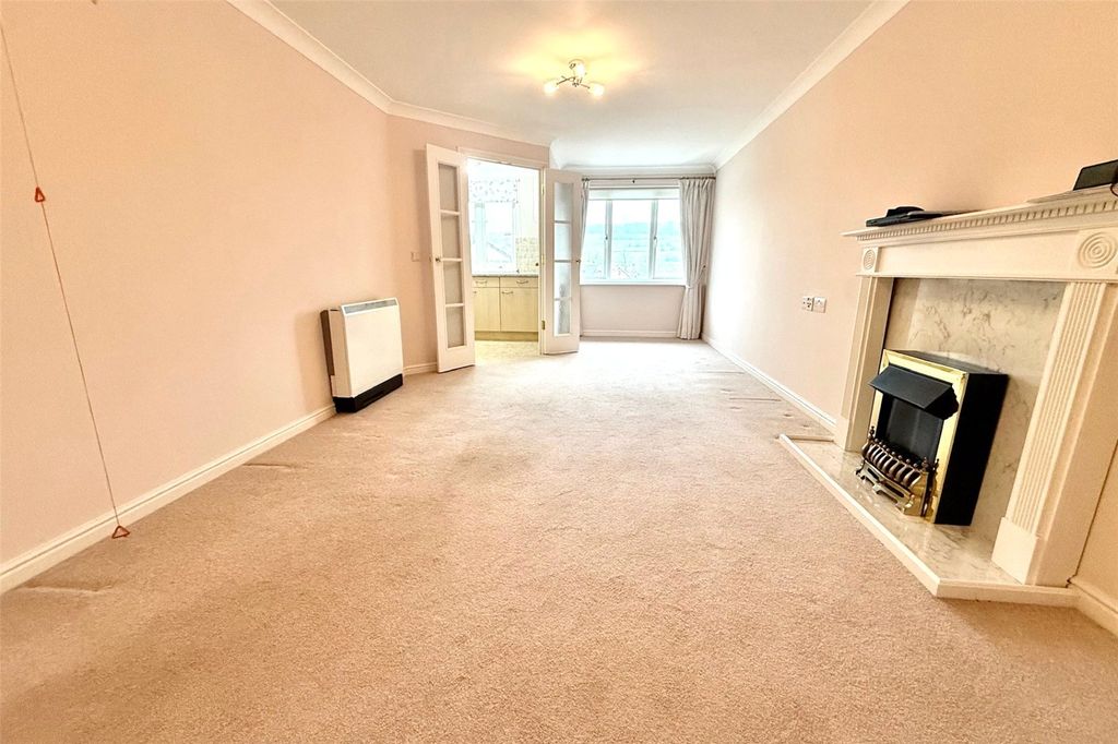 Property photo 2 of 8 Picture No. 06