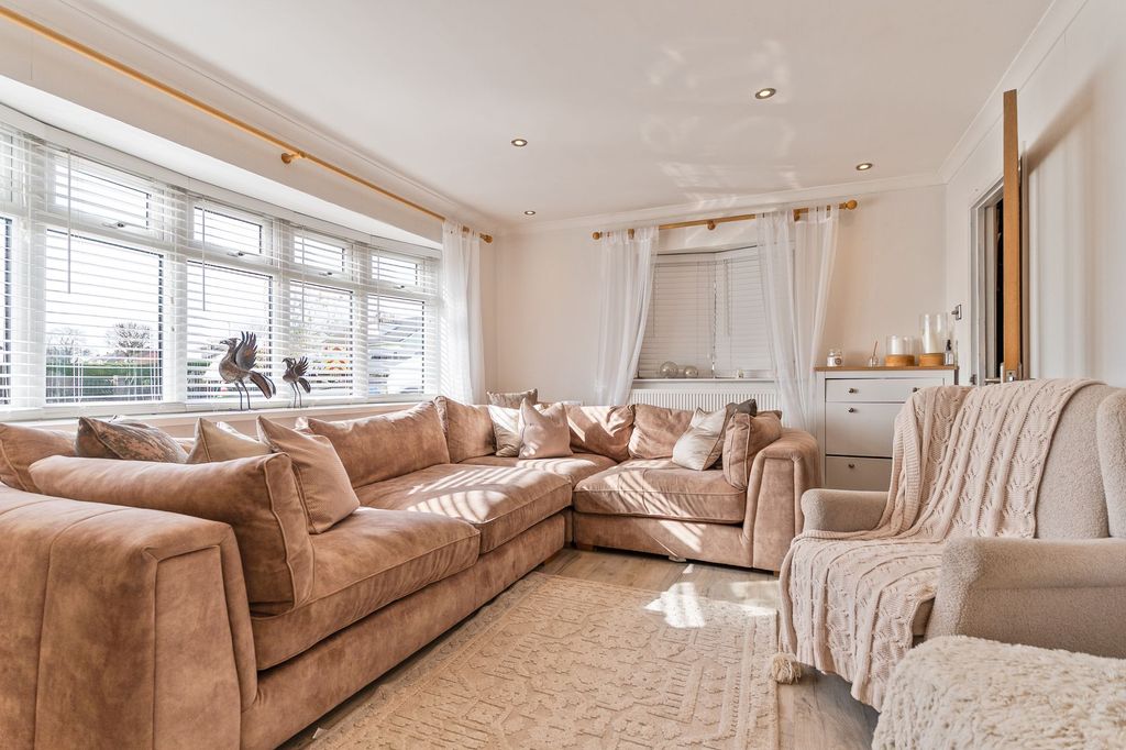 Additional image 9 of 4 bed semi-detached house for saleEastfield Road, Caerleon NP18