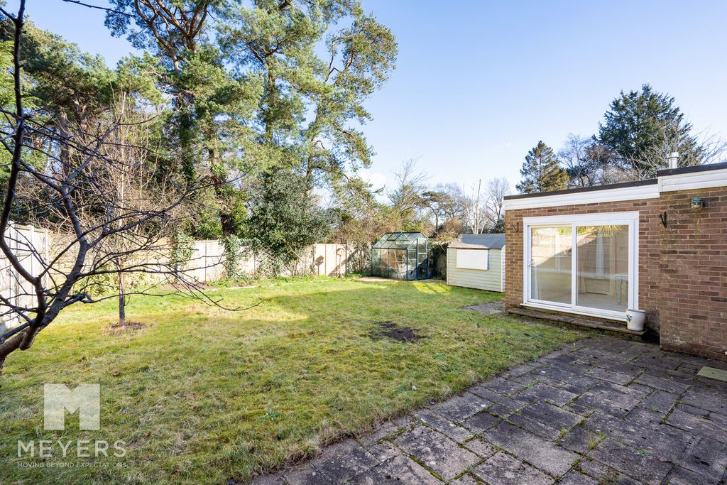 Property photo 2 of 24