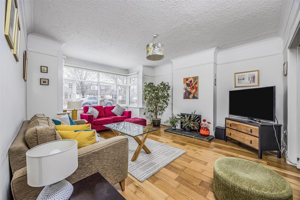 Property photo 3 of 32 20 Selangor Avenue, Emsworth-Porticomarketing-Nexa