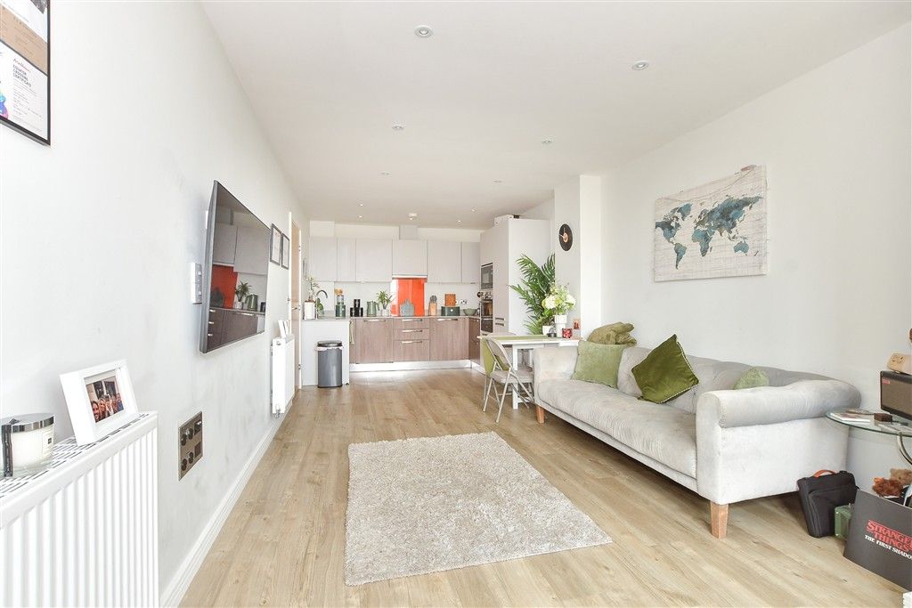 Additional image 4 of 2 bed flat for saleWood Street, East Grinstead, West Sussex RH19