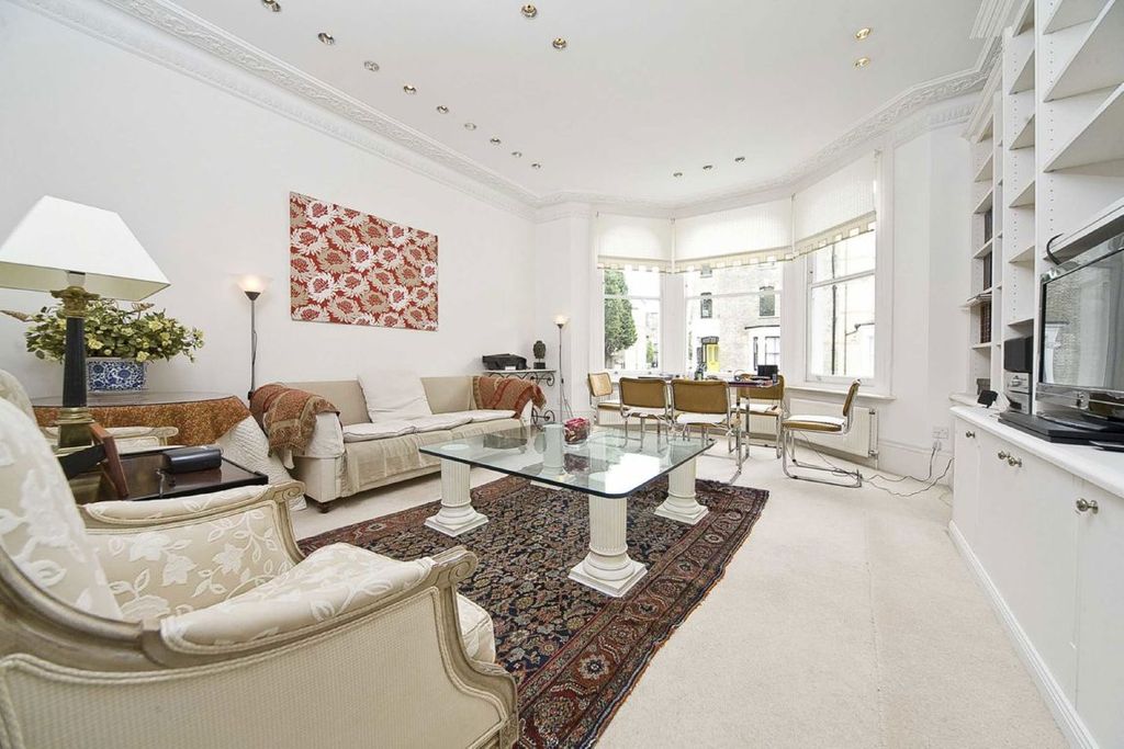 Property photo 2 of 6