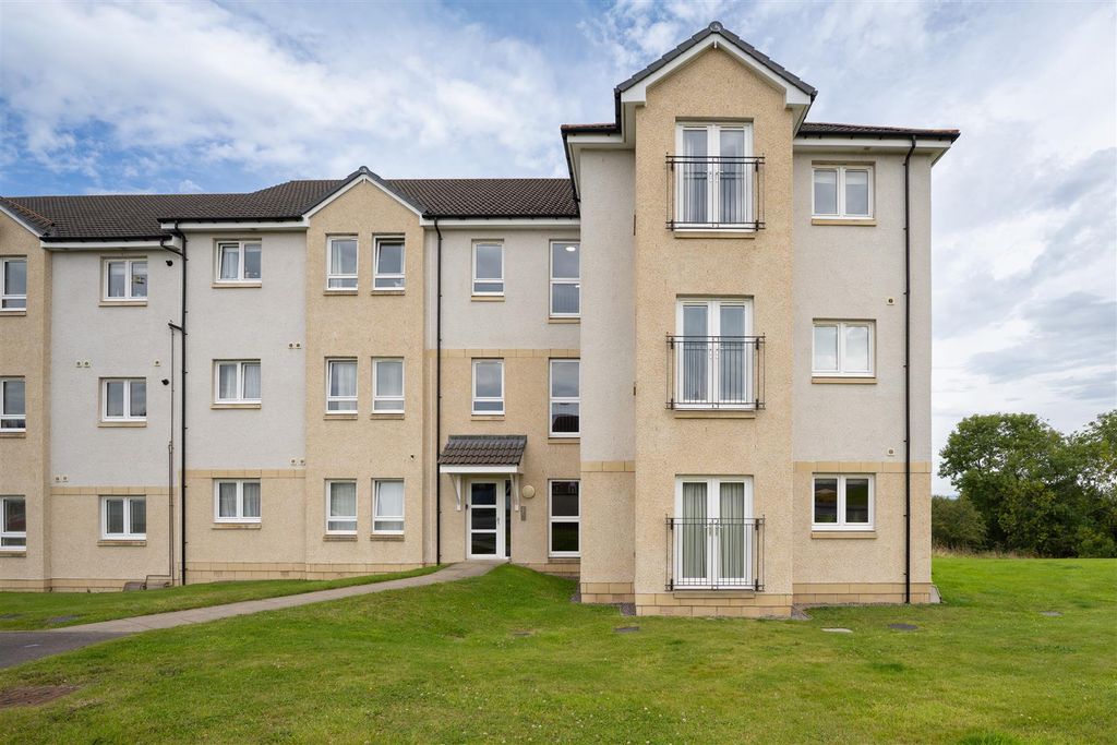 Property photo 1 of 10 1 Front - 74 Holm Farm Road.Jpg