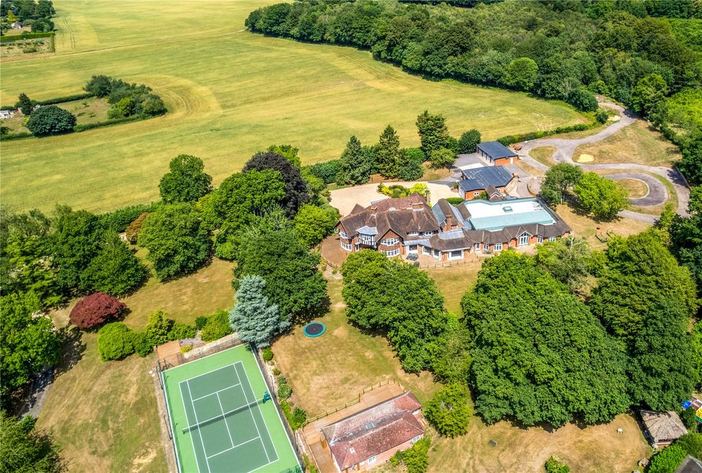 Property photo 1 of 28 Aerial Shot