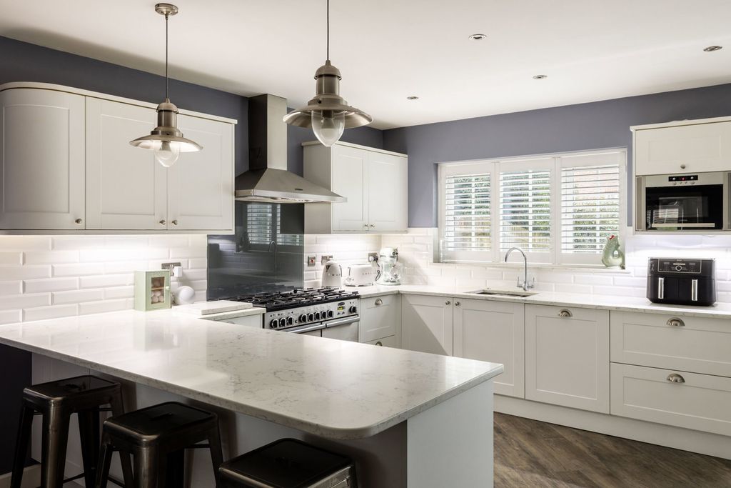 Additional image 7 of 4 bed detached house for saleKingfisher Drive, Haywards Heath, West Sussex RH16