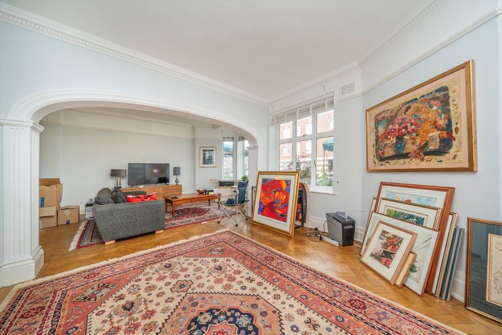 Property photo 2 of 7