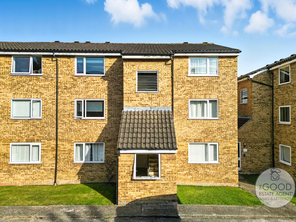 Property photo 1 of 13