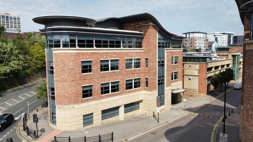 Property photo 1 of 16 Dji_Fly_20260811_140334_948_1786454066361_Photo_Optimized.Jpg