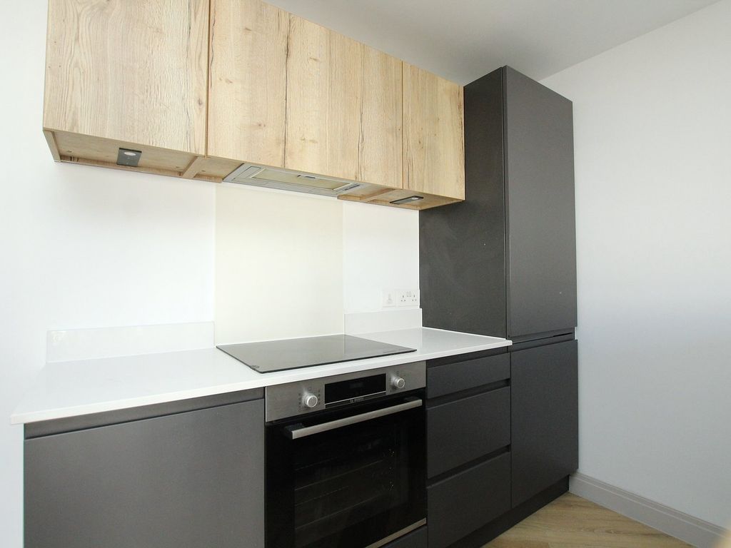 Property photo 3 of 23