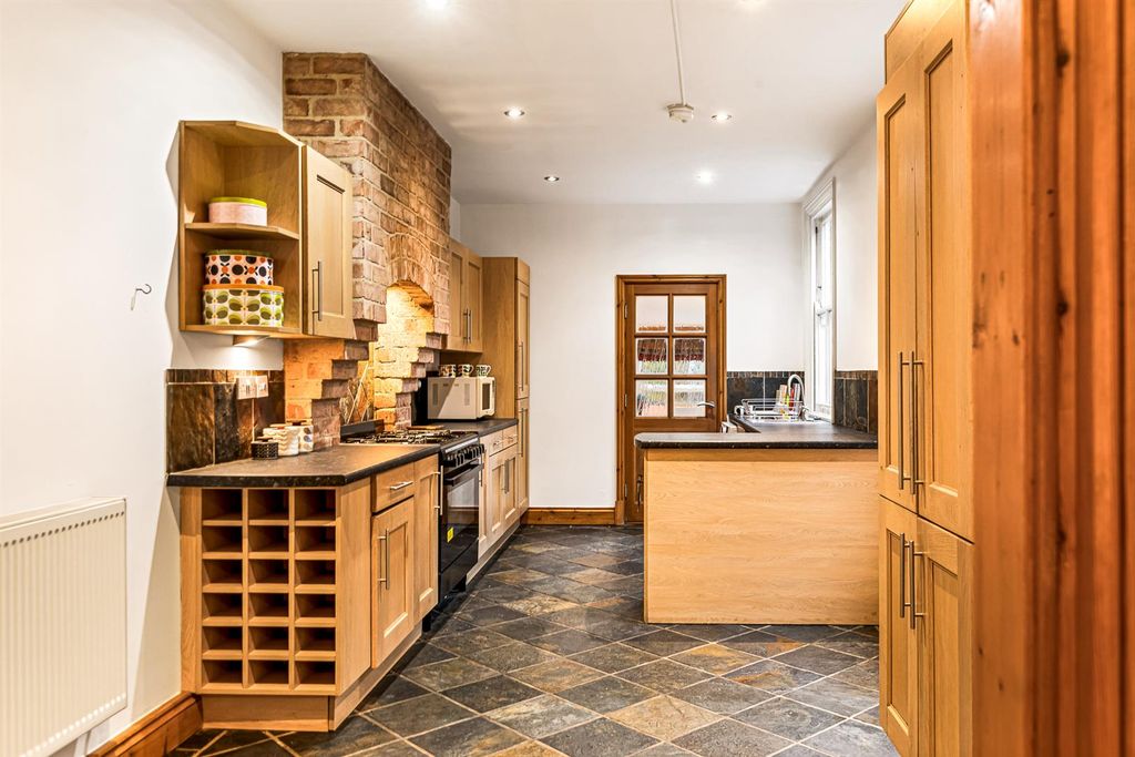 Property photo 3 of 40 Image 24.Jpg