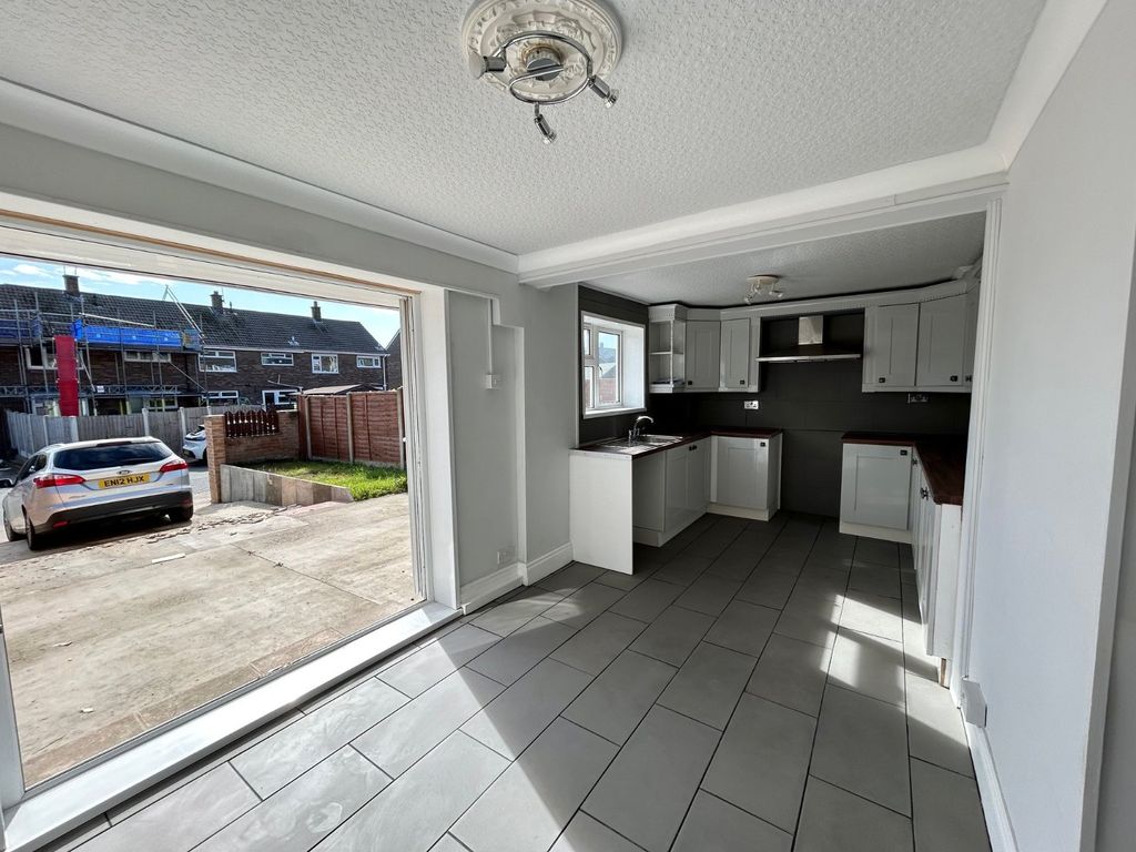 Property photo 2 of 11 Picture No. 02