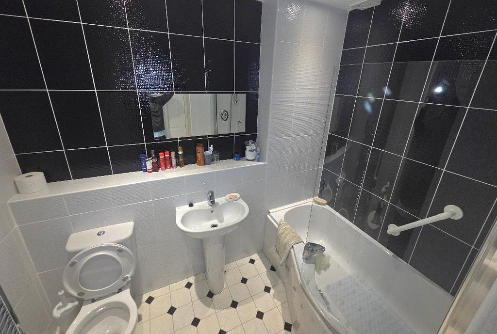 Additional image 6 of 1 bed flat for saleDundee Loan, Forfar DD8