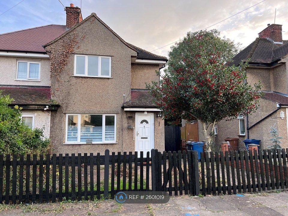 Property photo 1 of 11 Front