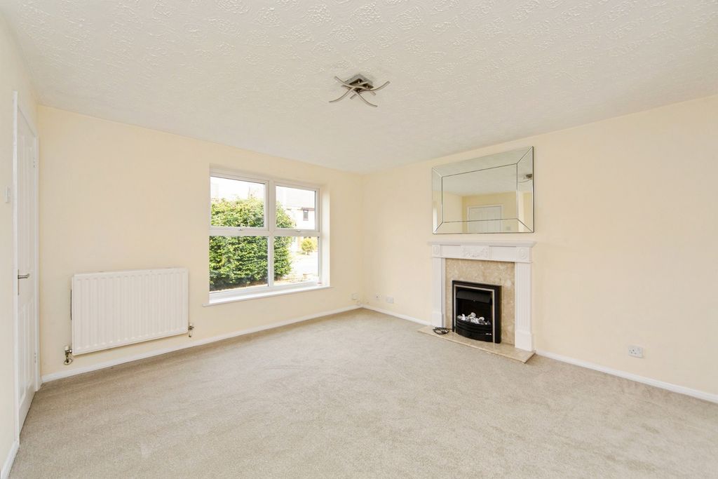 Property photo 2 of 16 Pbox-Img.Jpg