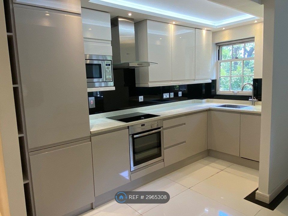 Property photo 1 of 28