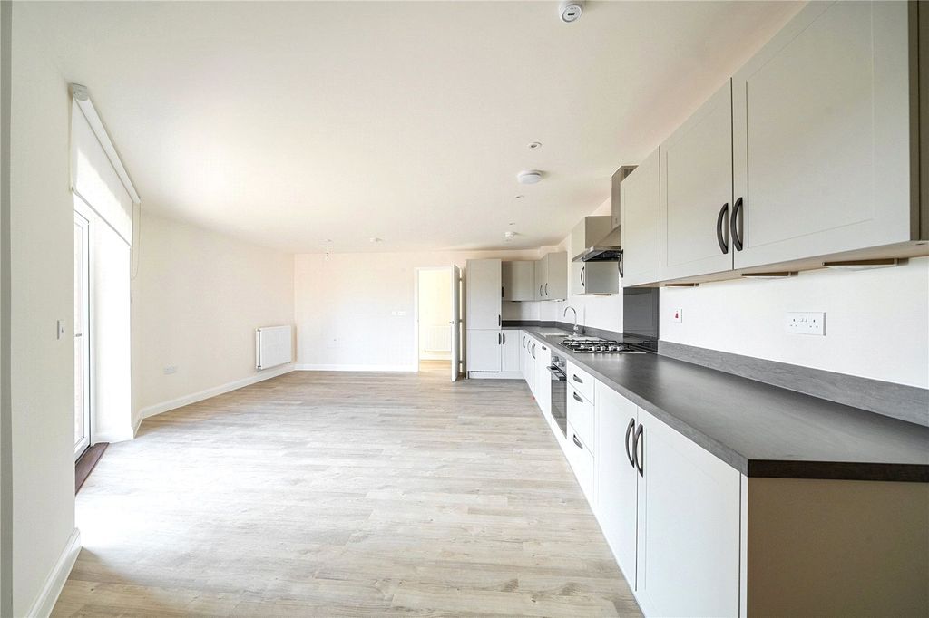 Property photo 3 of 9 Picture No. 08