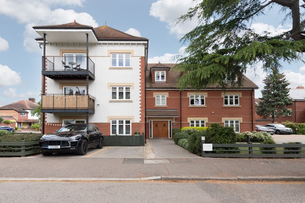 Property photo 1 of 24 4163530