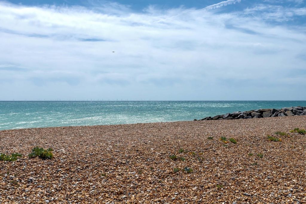 Property photo 1 of 12 Beachut.Jpg