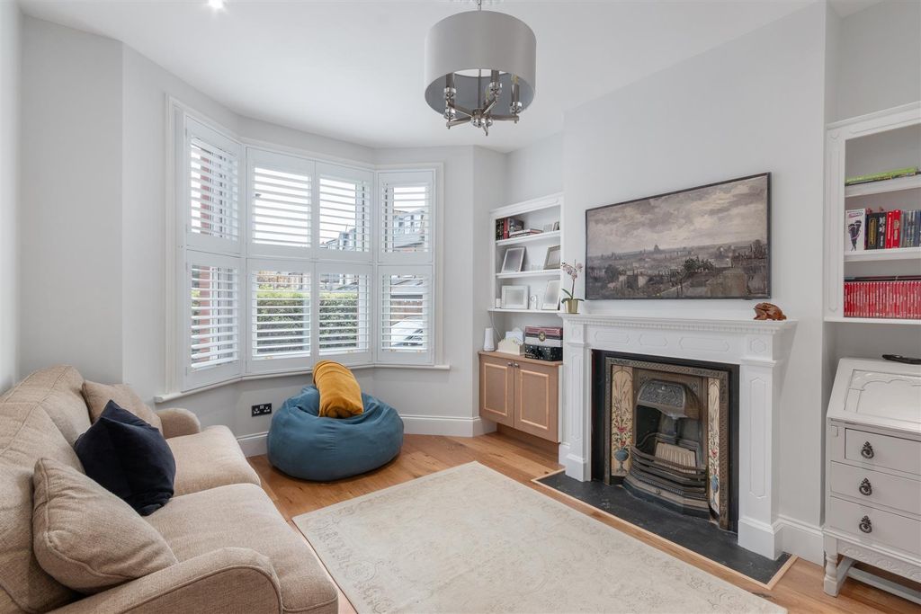 Property photo 3 of 12 Reception Room