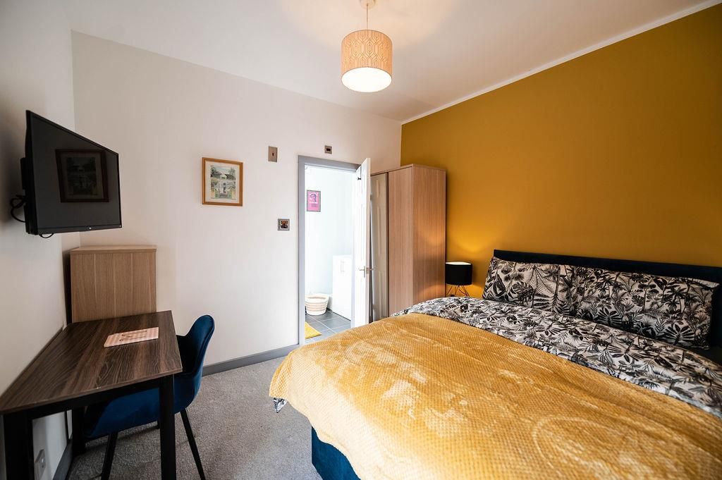 Property photo 3 of 19 Failsworth71.Jpg