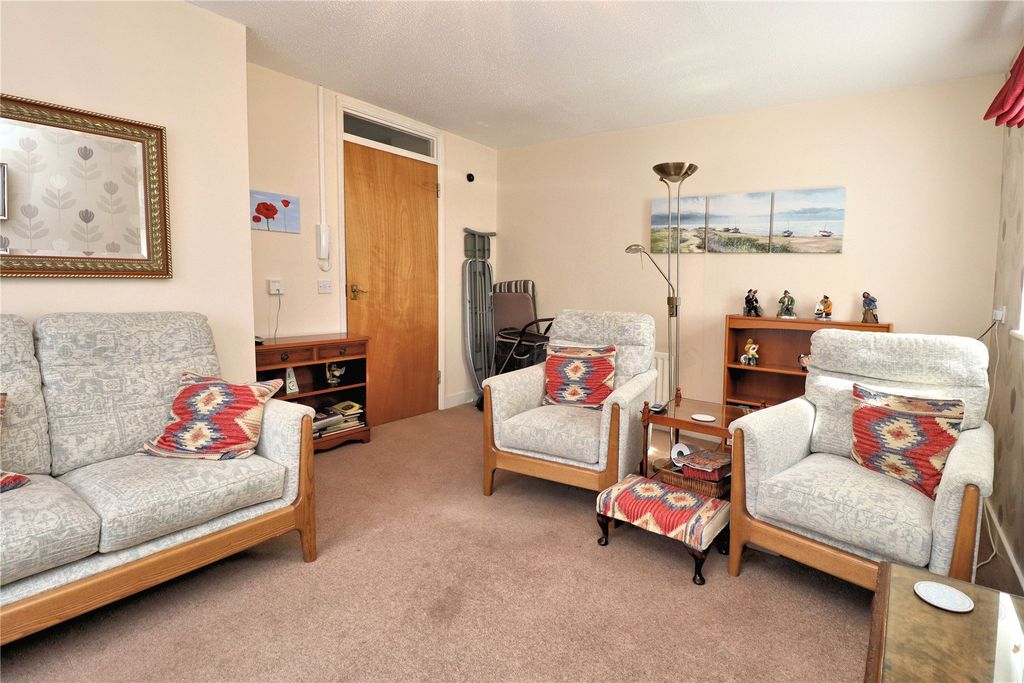 Property photo 2 of 15 Picture No. 02