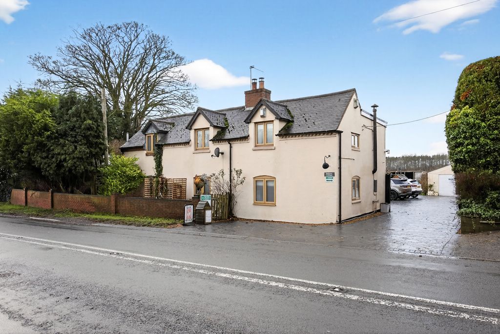 Property photo 1 of 25