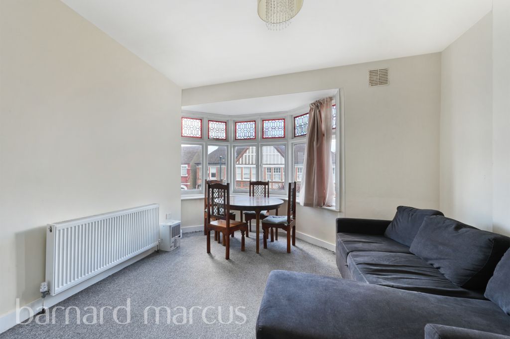 Property photo 2 of 7 Living Room