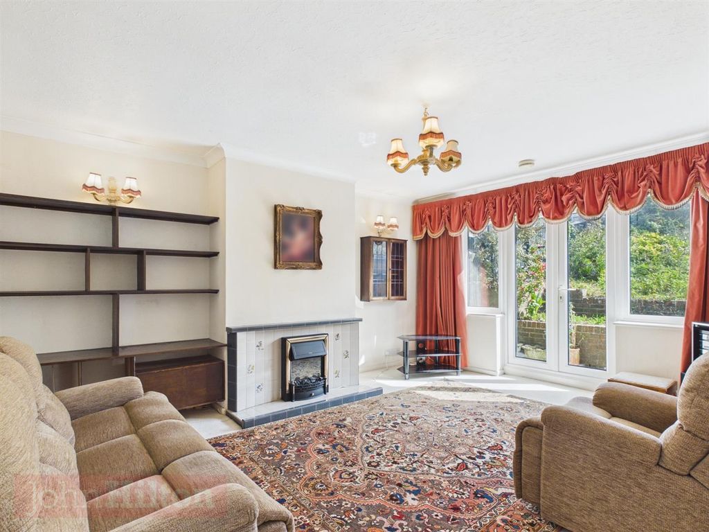 Property photo 2 of 17 Pr0308-Still007.Jpg