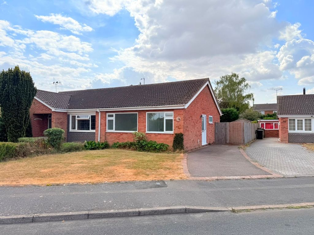 Property photo 1 of 11