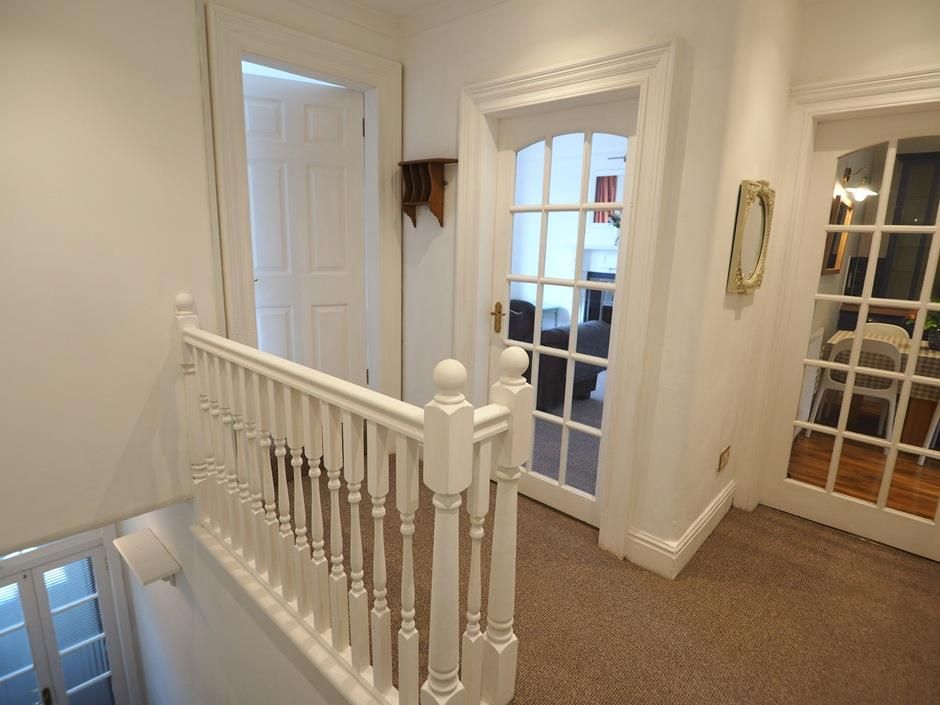 Property photo 2 of 26