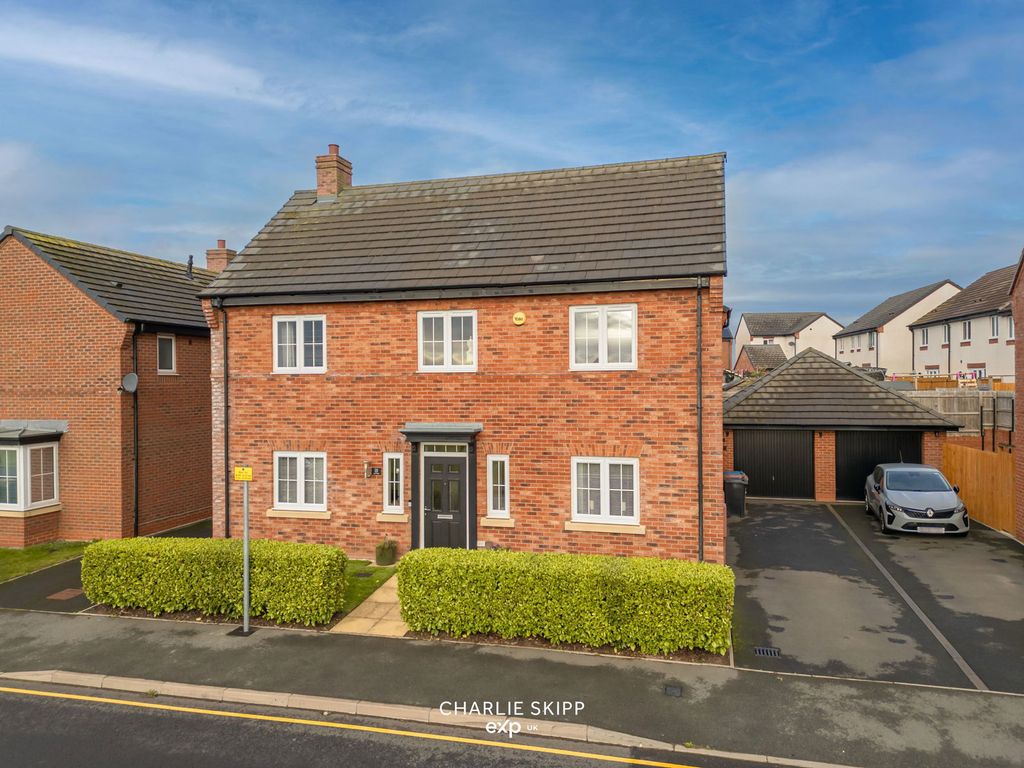 Property photo 1 of 40