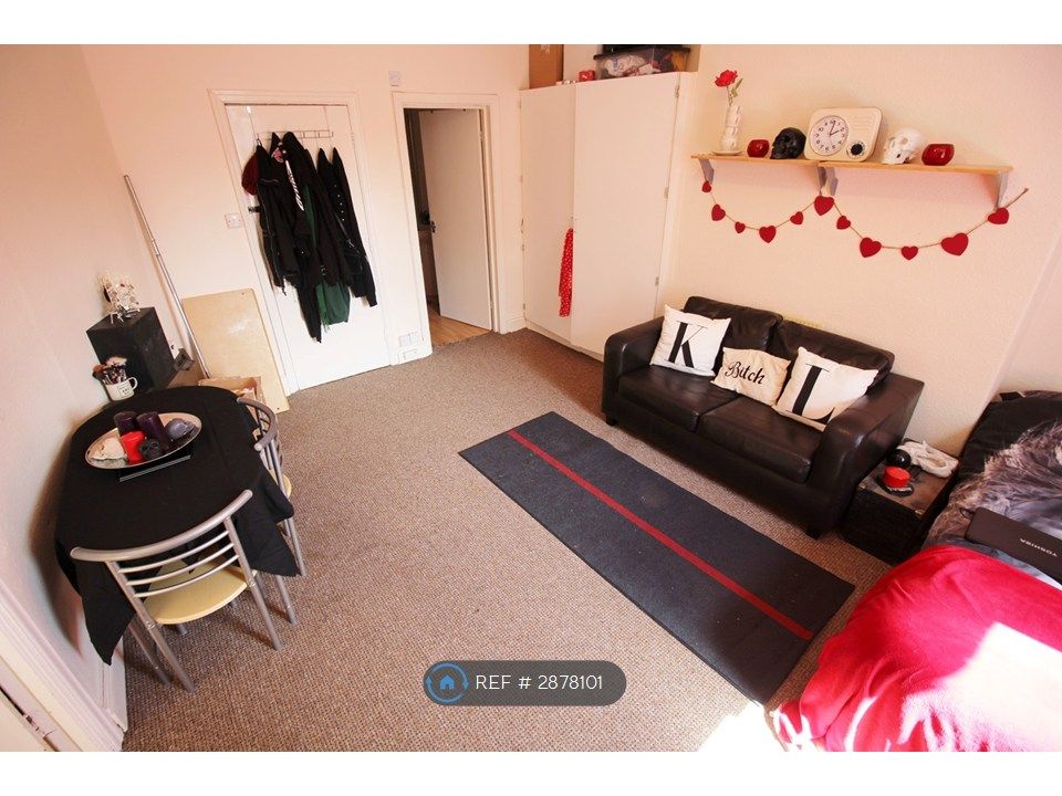 Property photo 1 of 4