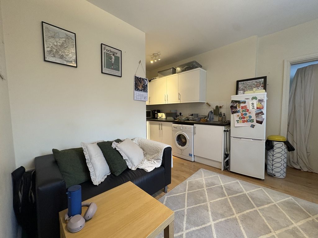 Property photo 1 of 5 Img_2710