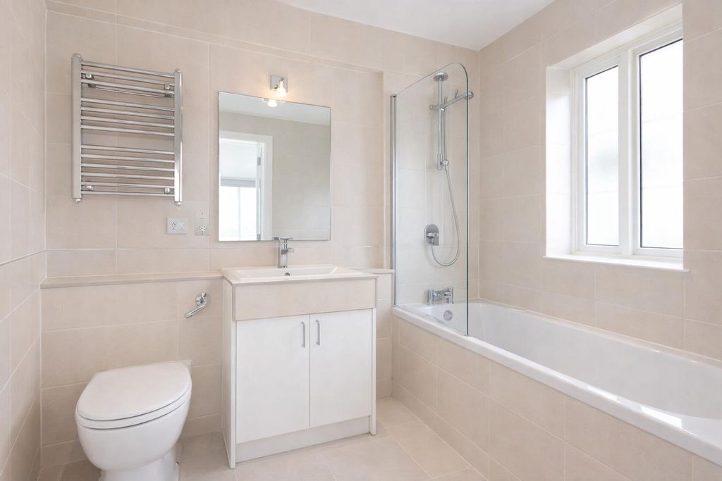 Property photo 3 of 5 14 Wellington 3 02.02.Png