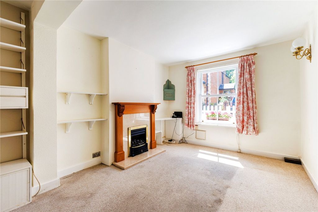 Property photo 3 of 12 Sitting Room