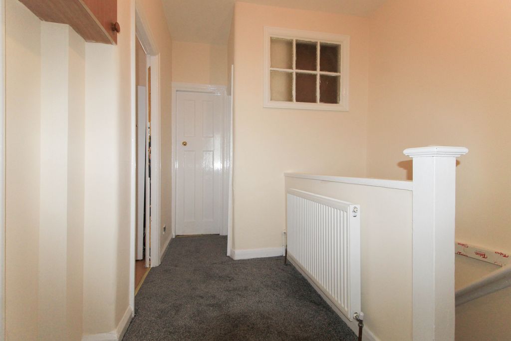 Property photo 3 of 10 Gallery