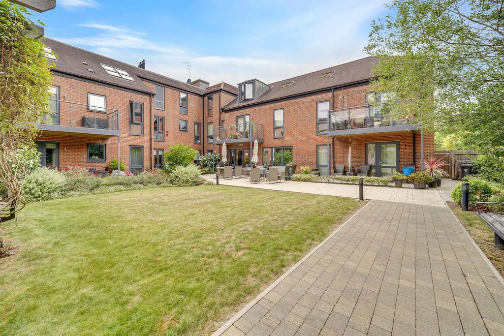 Property photo 3 of 17 14-F94Ejus09274-Medium.Jpg