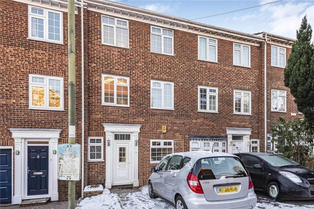 Property photo 1 of 23