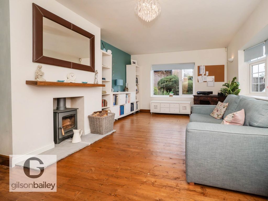 Property photo 3 of 31